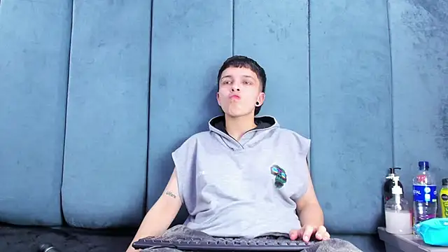 Megan_Thompson_ 라이브 XXX 채팅