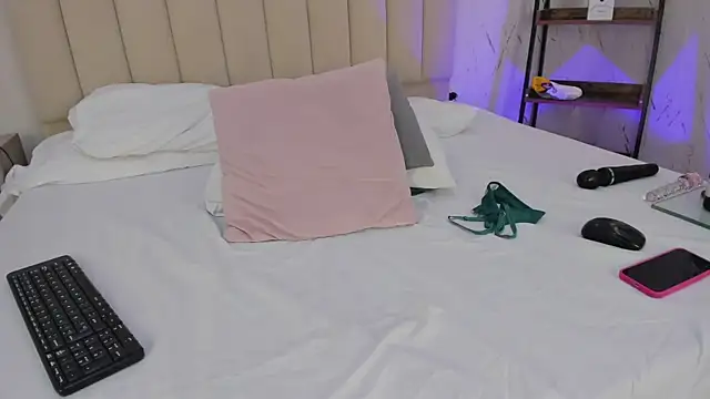 Show Webcam de LilithHarperr_