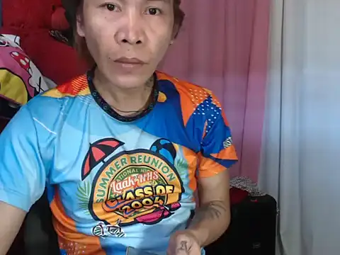 YourTopweng's Live XXX Chat