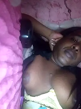 Hellentrans24's Live XXX Chat