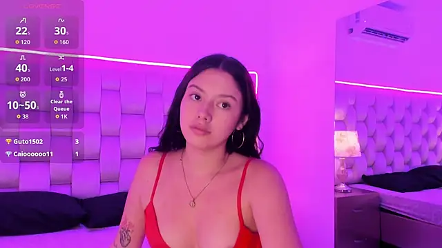 DaniandCute: διαδικτυακό σόου στην κάμερα