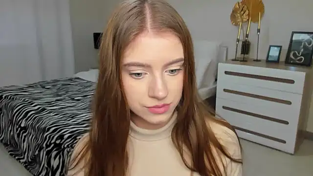 Erica_Kiss' Live XXX Chat