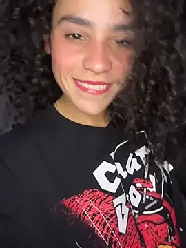 Chat +18 de SirenStell0 ao vivo