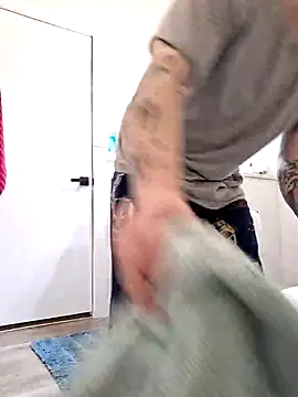 GINGERHEADMAN Chat XXX in diretta