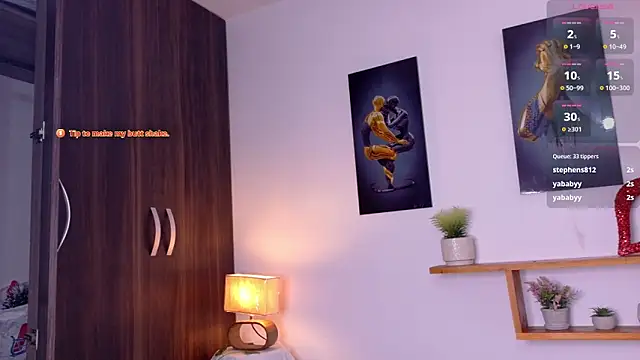 nairagold_ élő XXX-chatje