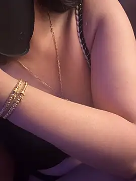 Chat XXX en directo de Yaraa8