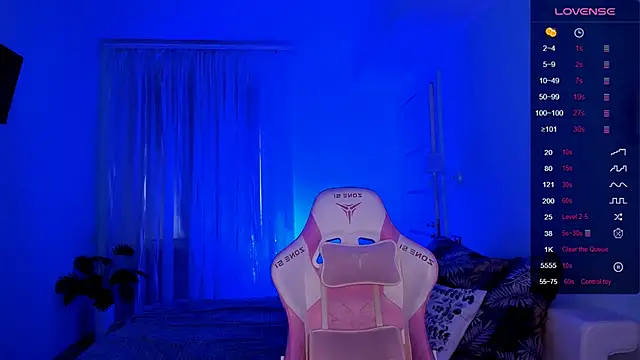 Chatroom XXX en direct de AnyaTaylor_