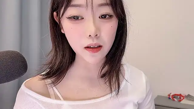 smalldaisyのライブXXXチャット