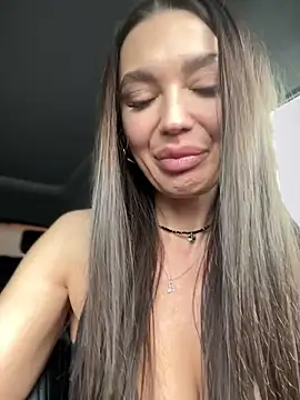 Czat XXX na żywo – Emma_Catt