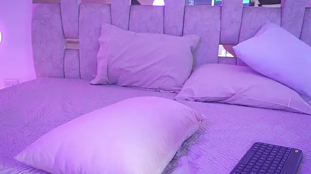 Petitte_Mussa Chat XXX in diretta