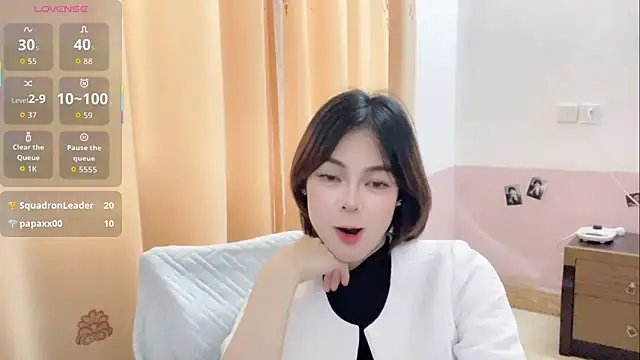 دردشة Linda-LL الجنسية المباشرة