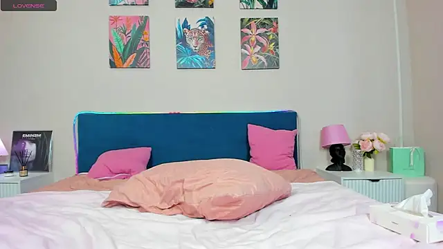 BritneyLix Live XXX-chat