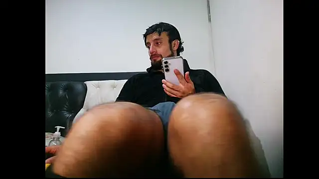 danistrial 现场XXX聊天