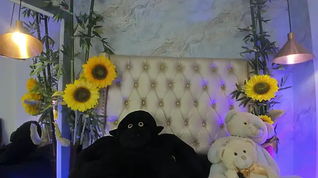 LittleeJaz's Live XXX Chat