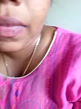 Mathi_cam's Live XXX Chat