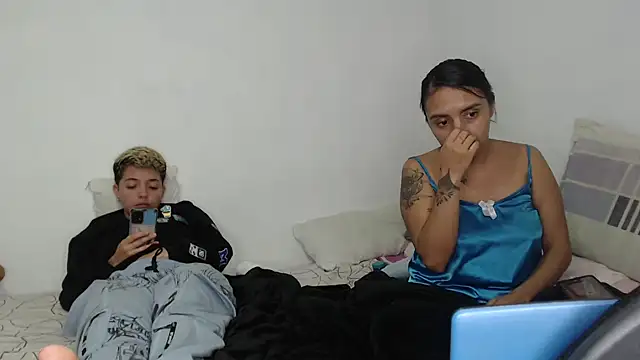 kathy_luisa's Live XXX Chat