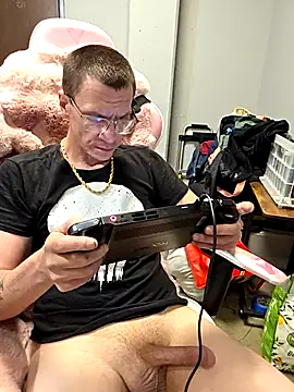 Hatchetwound6969のライブXXXチャット