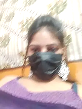 CUTI-NAINA's Live XXX Chat