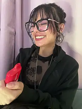 Chat XXX en directo de _Lucycherry