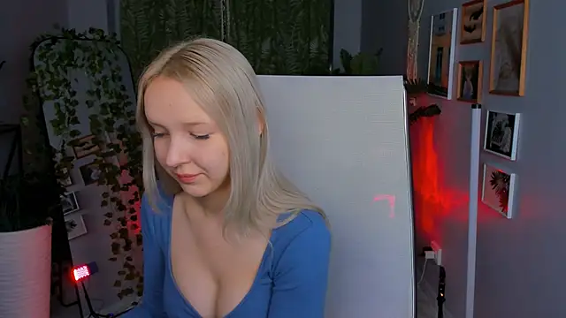 Chat XXX en directo de MaoqiBeverly