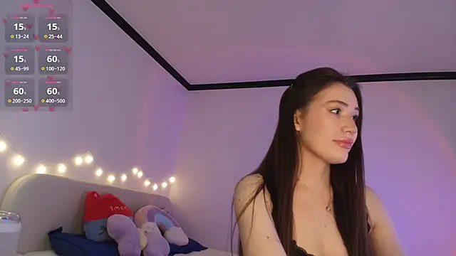 SoeTheReal live XXX chat