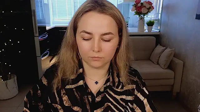 Chat XXX ao vivo de Mira_Mermayd