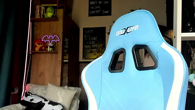 karo123421n Live XXX chat