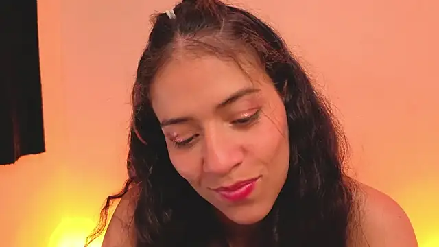 daniela_rivasthl 现场XXX聊天