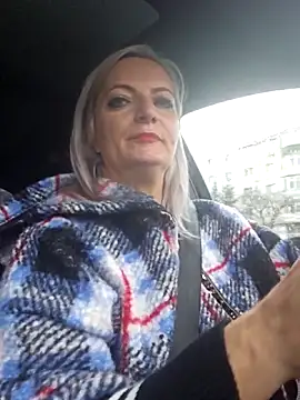 Онлайн чат XXX LadyTouch