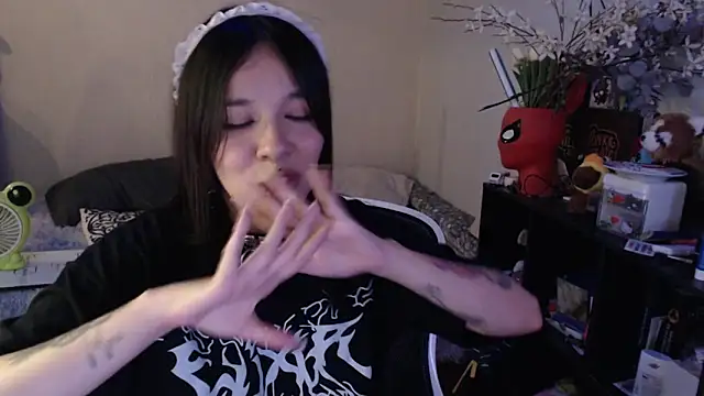 babyakem Chat XXX live