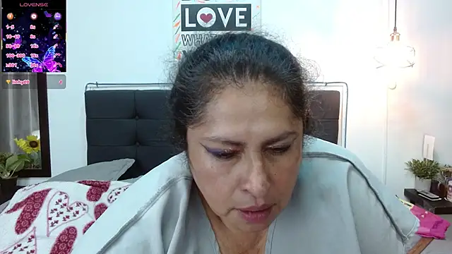 Keyla01_ élő XXX-chatje