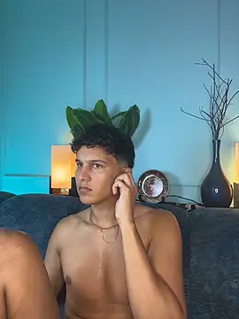 Show webcam de Leo_Savage_