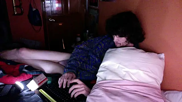 Teddy4420 Chat XXX in diretta