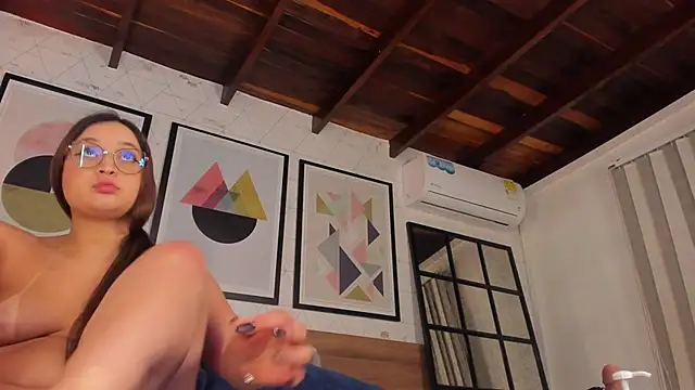 MiaKay1 라이브 XXX 채팅