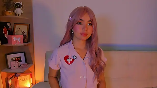 dear_oliviaa_ élő XXX-chatje