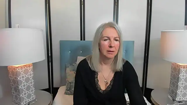 دردشة EricaTop الجنسية المباشرة