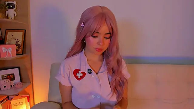 dear_oliviaa_: онлайн-секс-чат