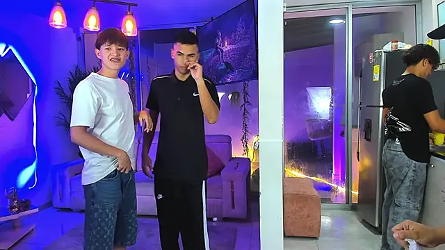 Houseofwarrios 现场XXX聊天