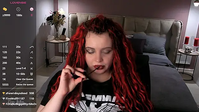 Miss_Maya_Mils Chat XXX live