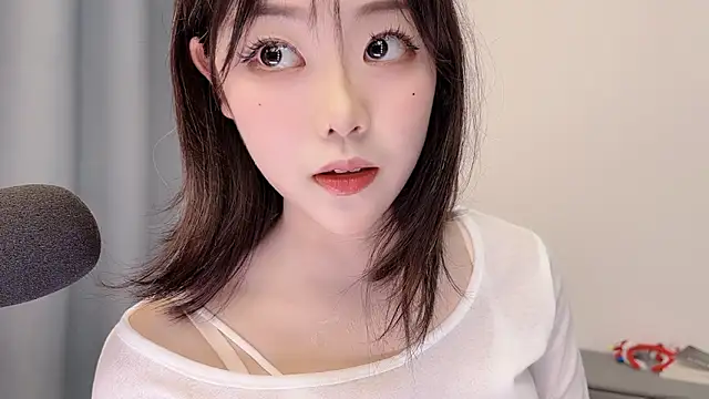 smalldaisy's Live XXX Chat