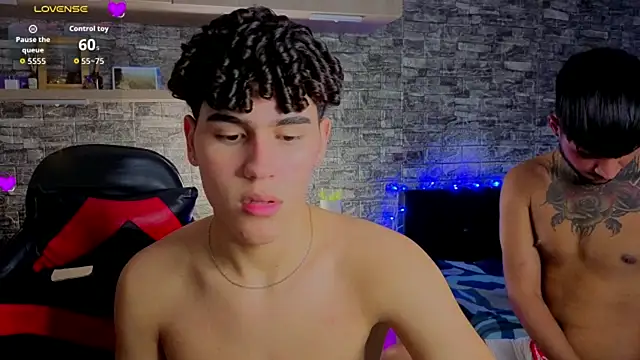 TheimperialBoys77 Live XXX-Chat