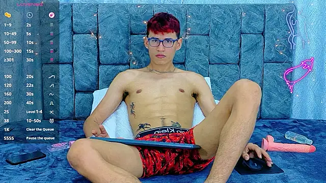 NicolasTorrez Live XXX-Chat