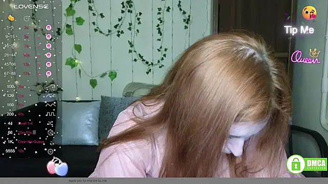 XXX chat uživo modela Alicia_love00