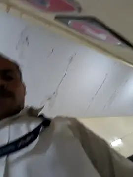 Vickyrajput009 élő XXX-chatje