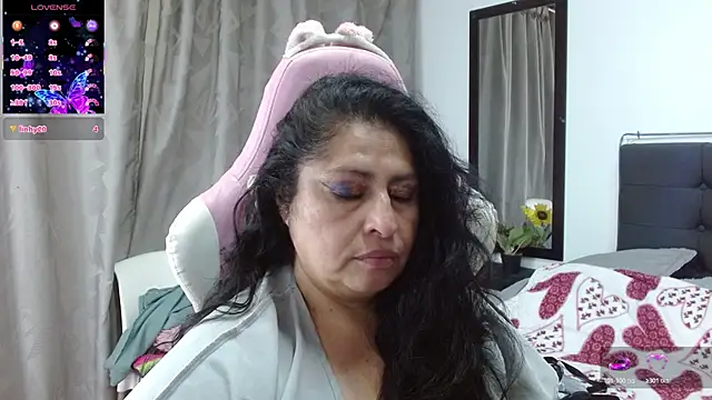 Chat XXX en directo de Keyla01_