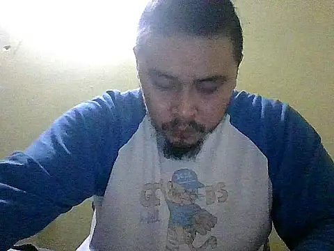 jorgexsuil2hh's Webcam Show