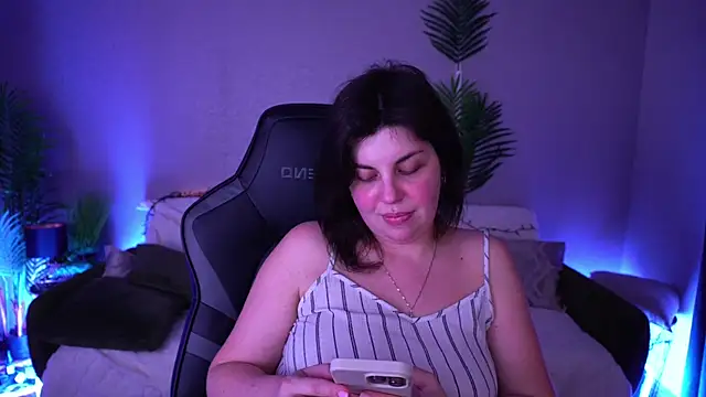 Czat XXX na żywo – MirandaWong