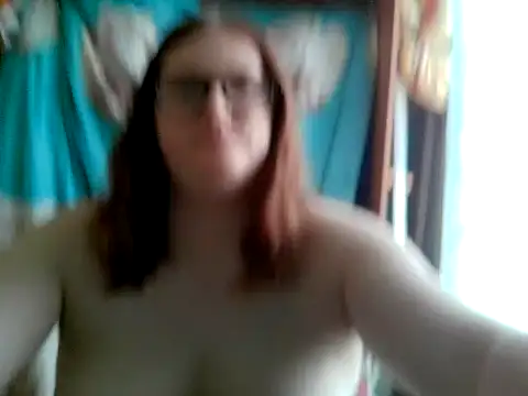 Chat XXX en directo de DesireMelissa