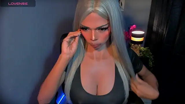 xEllaineCumsLotx Show in webcam