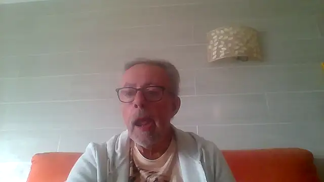 Chat XXX en directo de tuggy59